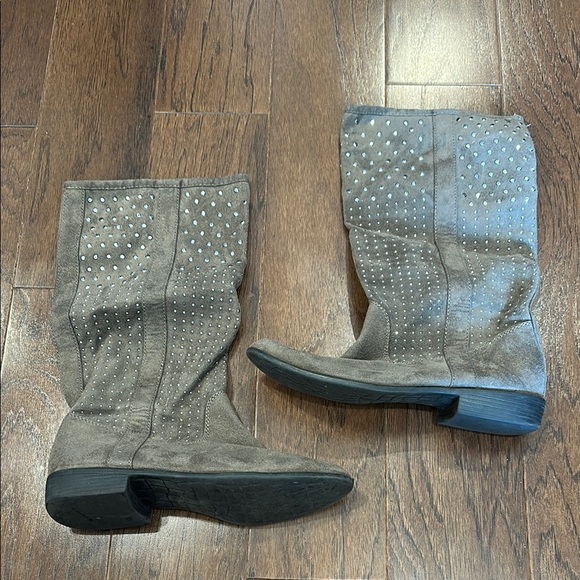 Studded Gray Suede Boots- size 7.5 - Picture 1 of 5